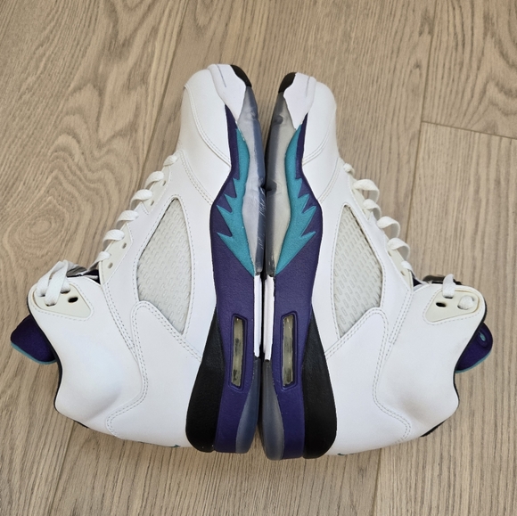 Jordan 5 - Grape - Picture 9 of 12